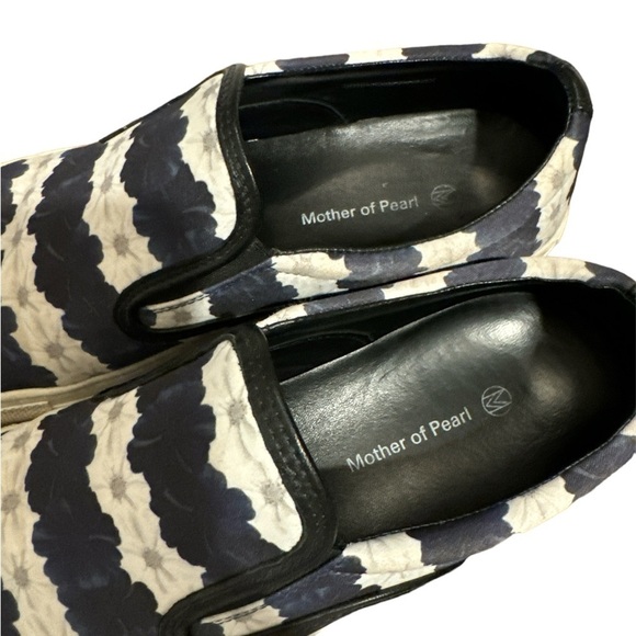 Mother of Pearl slip on sneakers sz 40 - Picture 3 of 5